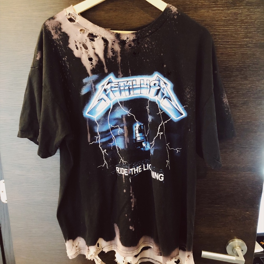Metallica tee